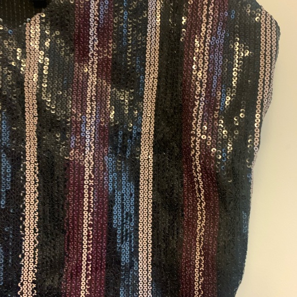 Sequin tank top - Picture 3 of 3